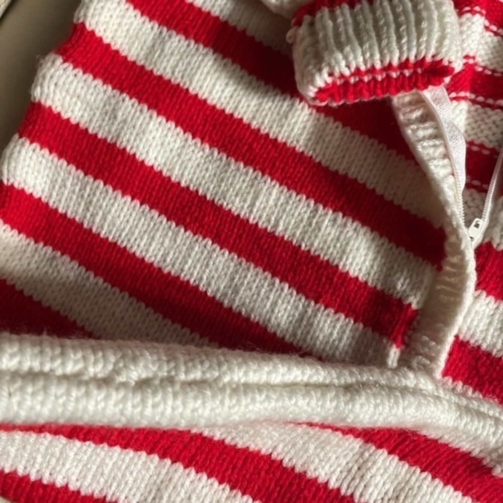 Markdown 💜Vintage Baby Bunting winter sweater handmade. Essentially - Picture 4 of 6